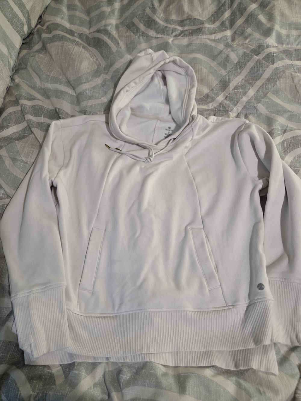 Apana White Women's Pullover Hoodie
